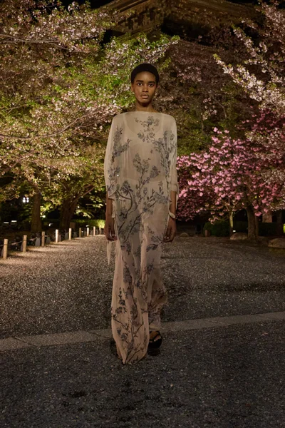 Look 57